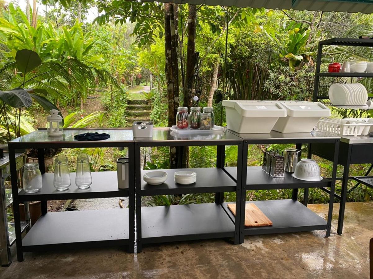 Canopy Tampik Valley * Kampong Sum Sum
